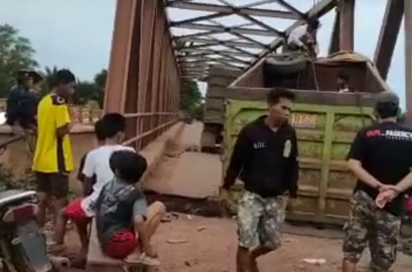  Jembatan Bajarau Rusak Parah, Dewan Minta Segara Ditangani