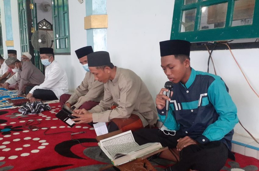  Kabiro Kesra Wakili Pemprov Kalteng Safari Ramadhan di Masjid Nurul Hijrah Desa Natai Kondang   