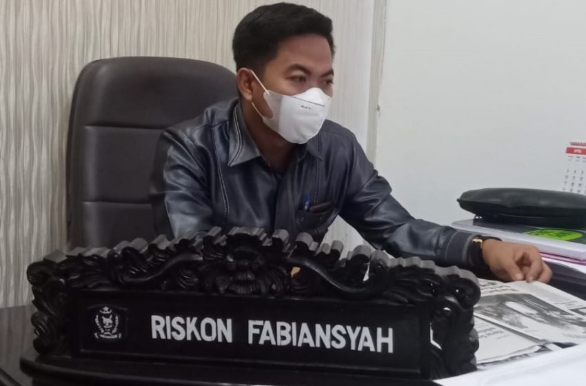  Dewan Usulkan Perda Inisiatif Untuk Siswa Tak Mampu