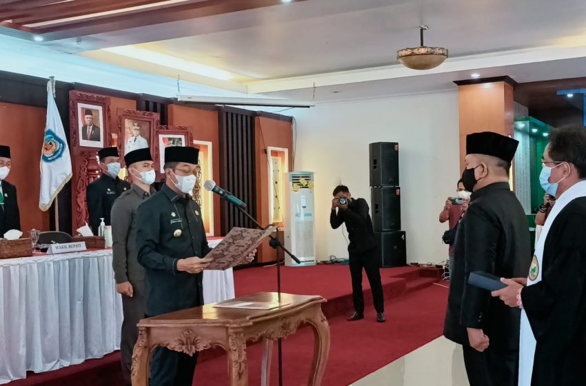 Bupati Minta Pejabat Sekwan Bekerja Sungguh-Sungguh dan Penuh Tanggung Jawab