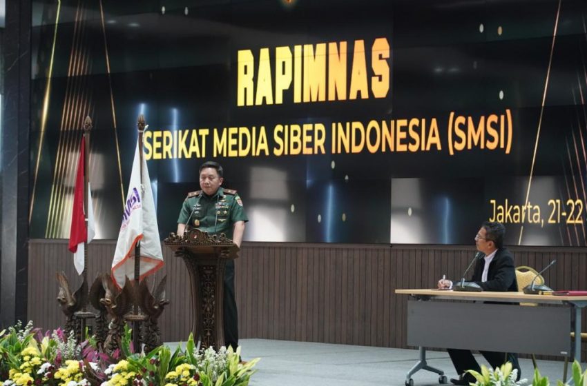  Brigjen TNI Iroth Beri Bimbingan Teknis Media Siber