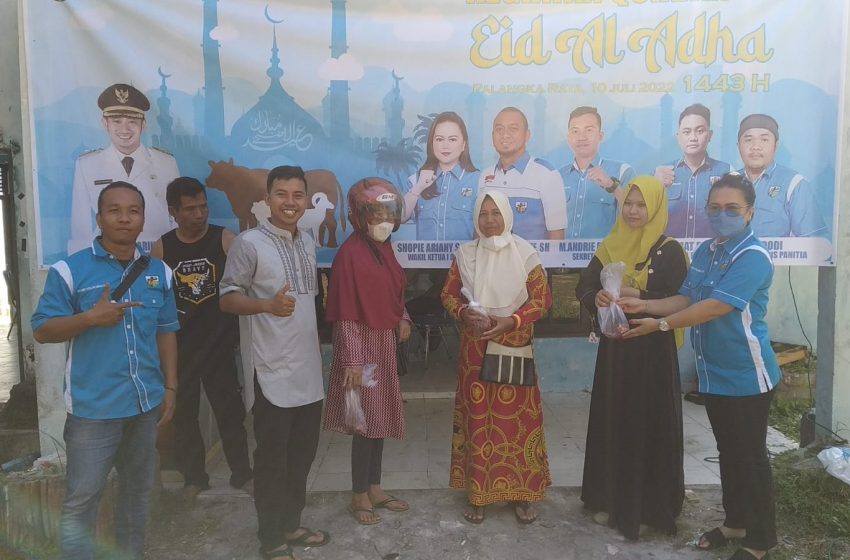  Momentum Idul Adha, KNPI Palangka Raya Berbagi Hewan Kurban
