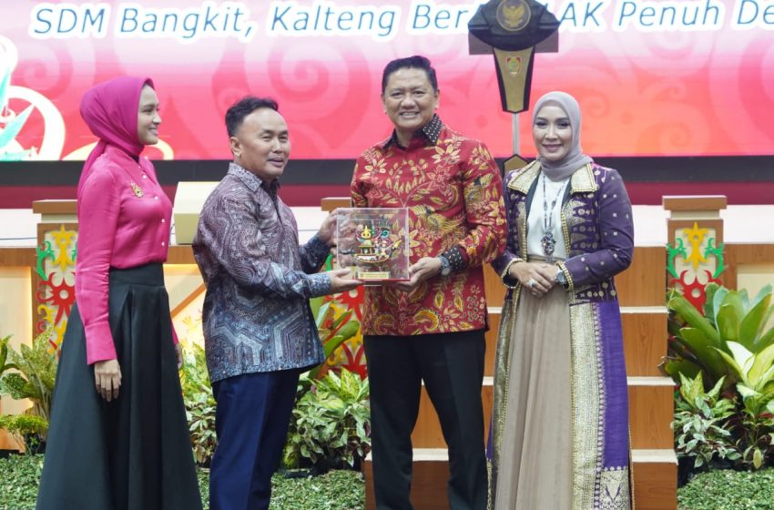  Gubernur Hadiri Lepas Sambut Kajati Kalteng