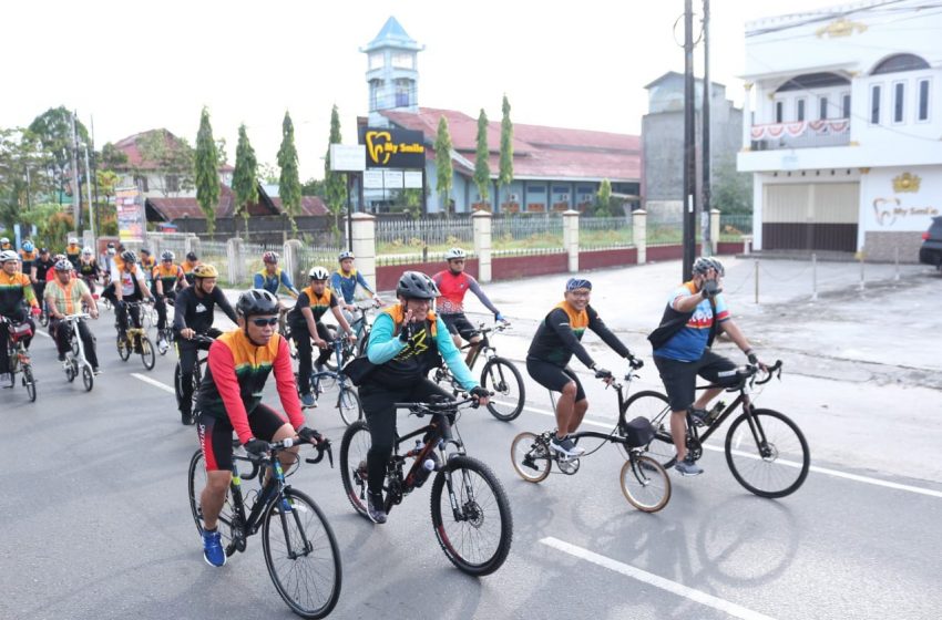  Dukung Event UCI MTB, Wagub Gowes Bareng