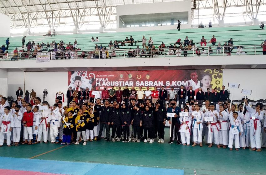  Kejuaraan Karate se – Kalimantan Piala H. Agustiar Sabran Resmi Digelar 