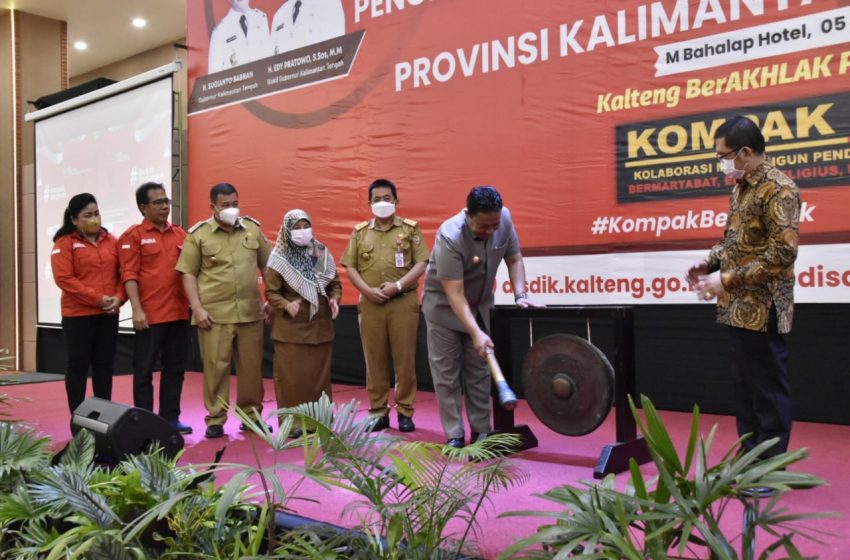 Wagub Minta Pengelolaan Dana Bosda Secara Benar