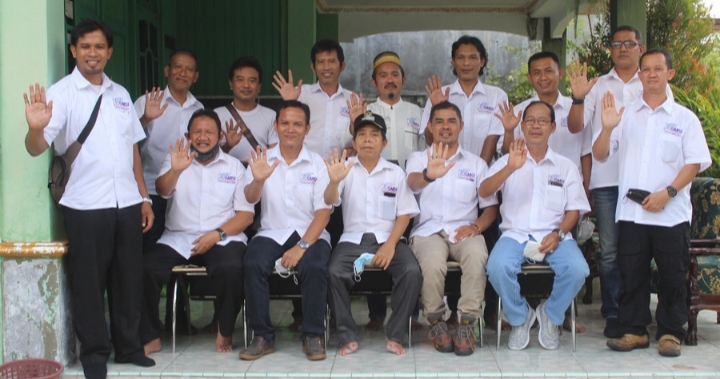  SMSI Kalteng Jalin Silaturahmi Sekaligus Konsolidasi Penguatan Organisasi Dengan SMSI Kalsel