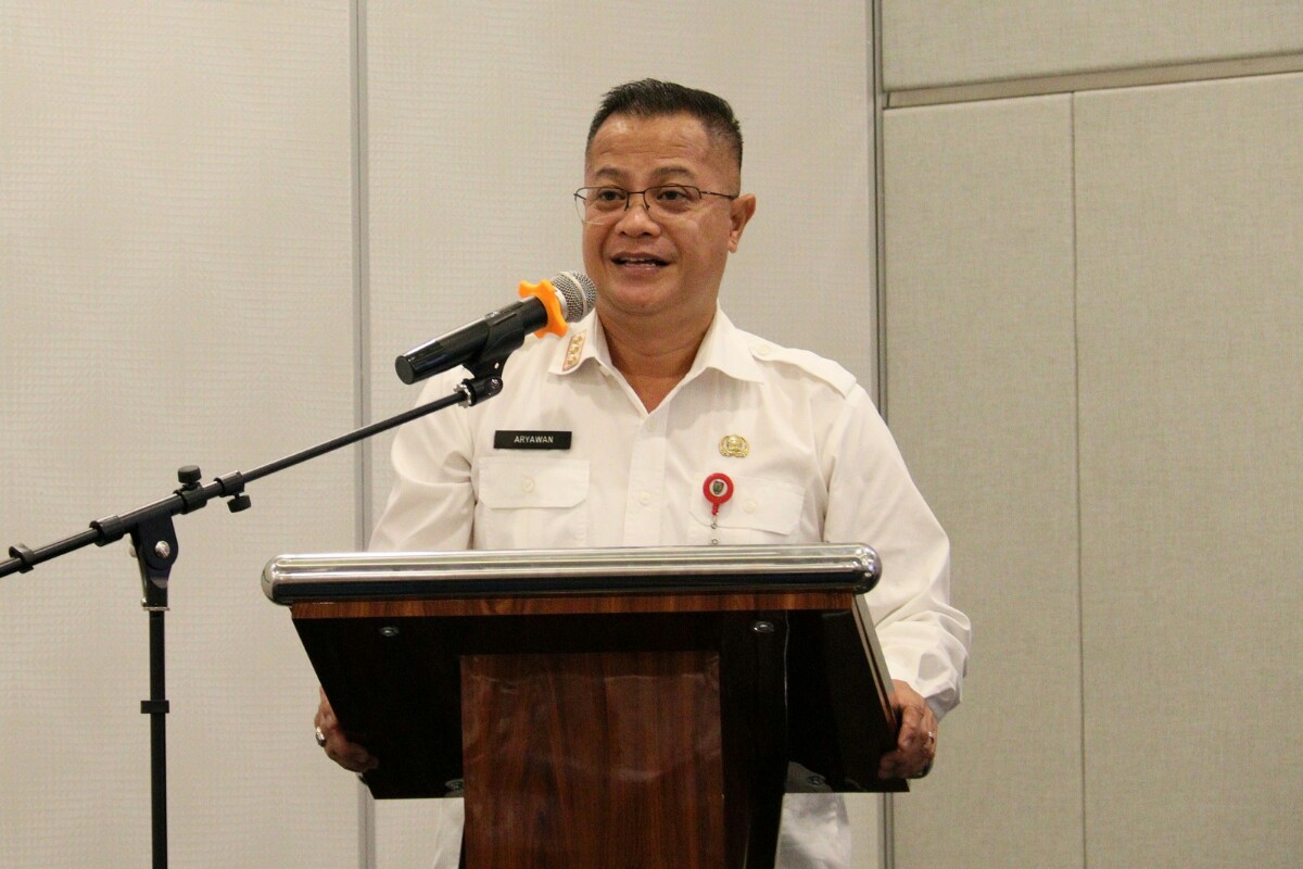 Kepala Dinas PMD Prov. Kalteng saat memberikan sambutan dan membuka kegiatan. (foto/mmckalteng)