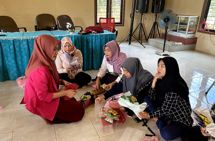  Srikandi Ganjar Bekali Pelatihan Kepada Komunitas Perempuan Cara Buat Bucket Snack