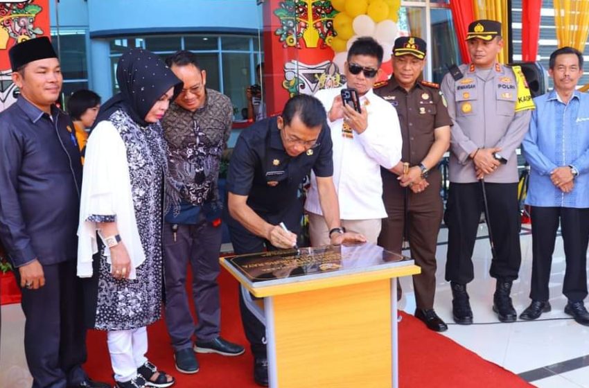  Dewan Harapkan Kampus Akbid Banyak Tampung Mahasiswa