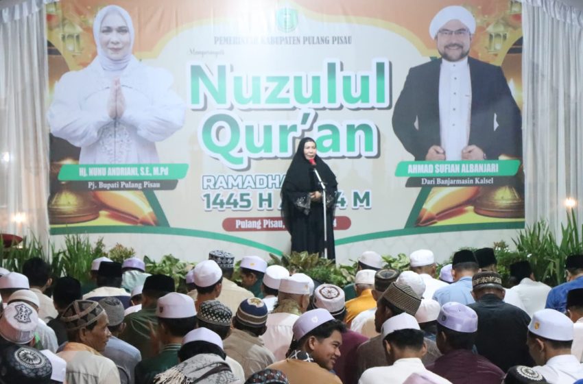  Pj Bupati Nunu Andriani Gelar Nuzulul Qur’an 1445 Hijriah Bersama Masyarakat