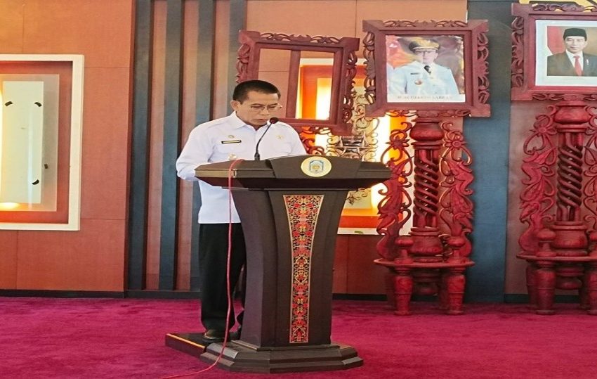  Kelembagaan Adat Mitra Kerja Pemerintah Daerah, Sekaligus Menjadi Rujukan Utama Bagi Pemecahan dan Penyelesaian Masalah