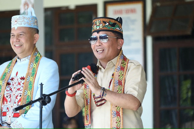  Pimpin Upacara HUT Gumas, Gubernur Serap Aspirasi Masyarakat dari Desa – Kota: Anak-anak Harus Sekolah dan Harus Digratiskan