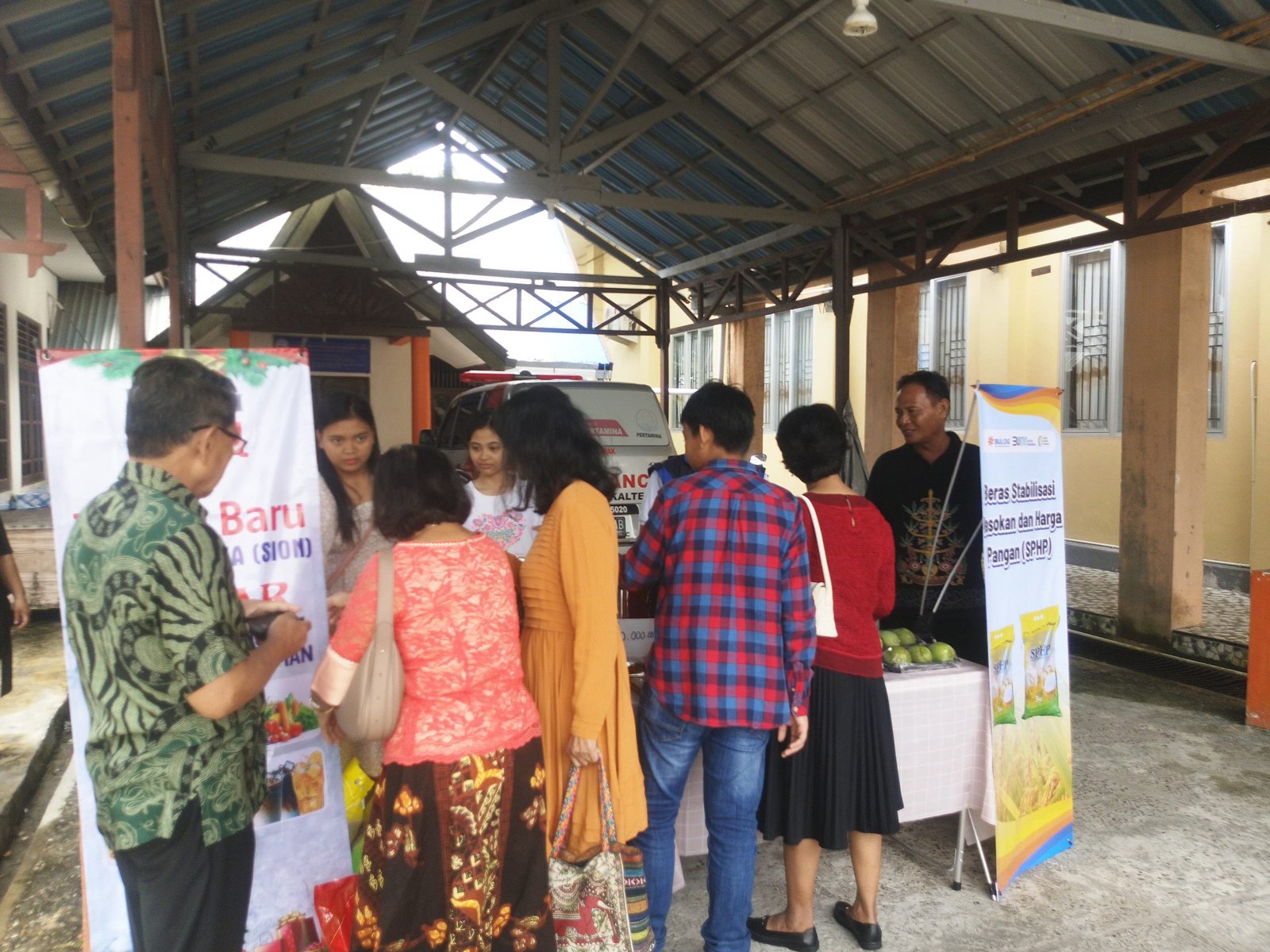 Ketua MPH GKE Palangka Apresiasi Bazar Sembako PHBG Sion