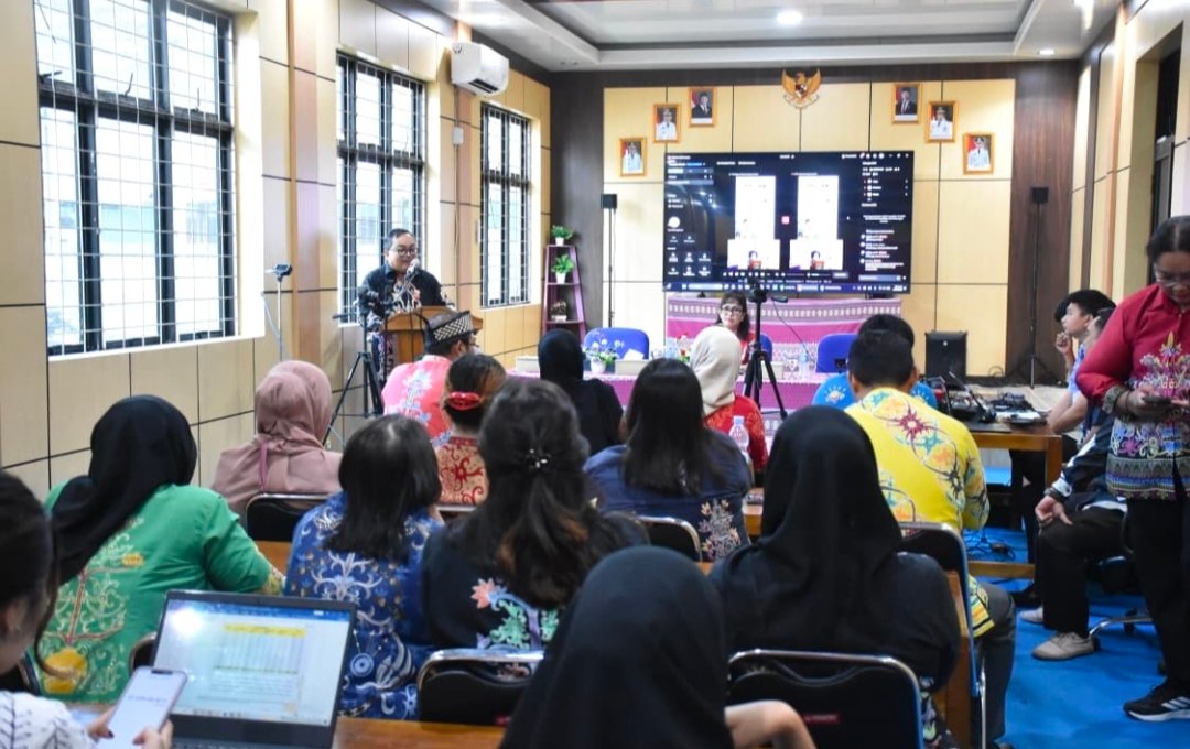 Disdukcapil Kapuas Luncurkan SIMPEL WA, Permudah Layanan Lewat WhatsApp