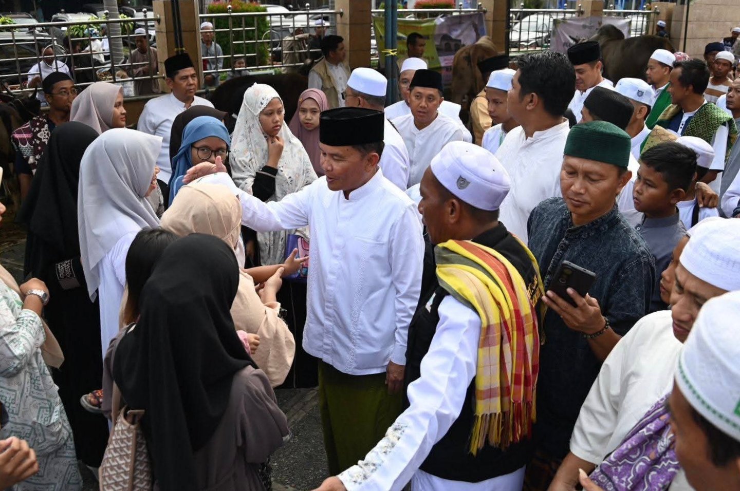Gubernur: Iduladha 1447 H Momentum Meneladani Keikhlasan dan Ketaatan