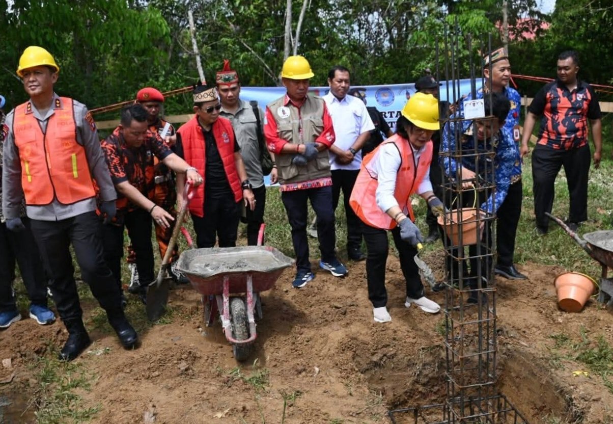 Pj Sekda Kalteng Hadiri Peletakan Batu Pertama Posko Terpadu GDAN di Palangka Raya