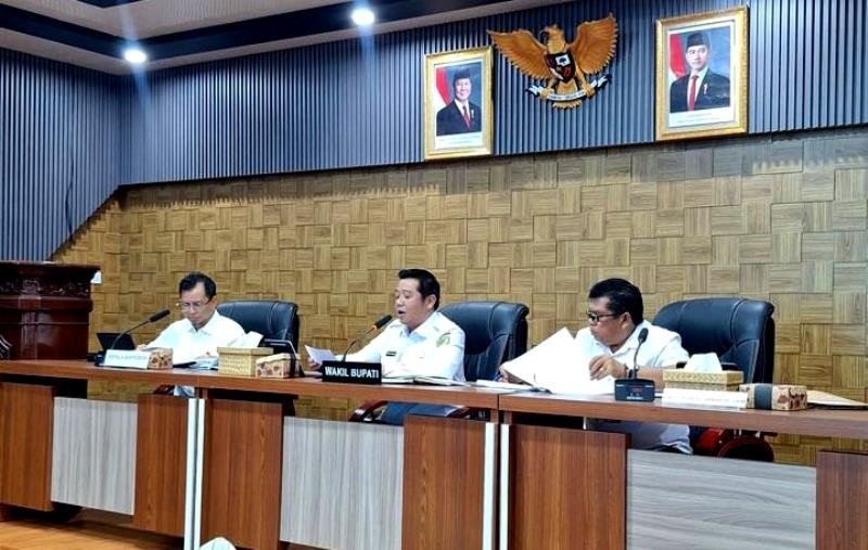Wabup Felix Paparkan Strategi Percepatan Penurunan Pengangguran di Kabupaten Barito Utara Tahun 2026