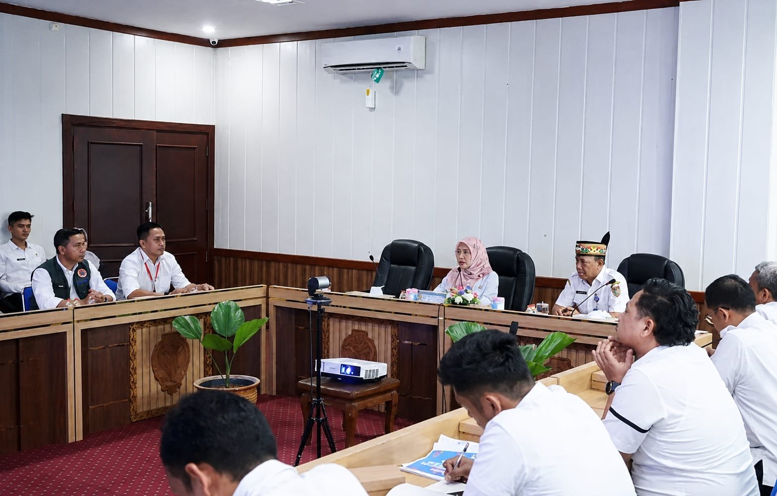 Pemprov Kalteng Matangkan Persiapan Huma Betang Night melalui Rapat Lintas Sektoral