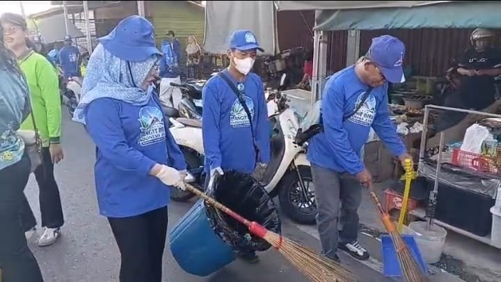 DPRD Kapuas Ajak Masyarakat Peduli Kebersihan Lingkungan