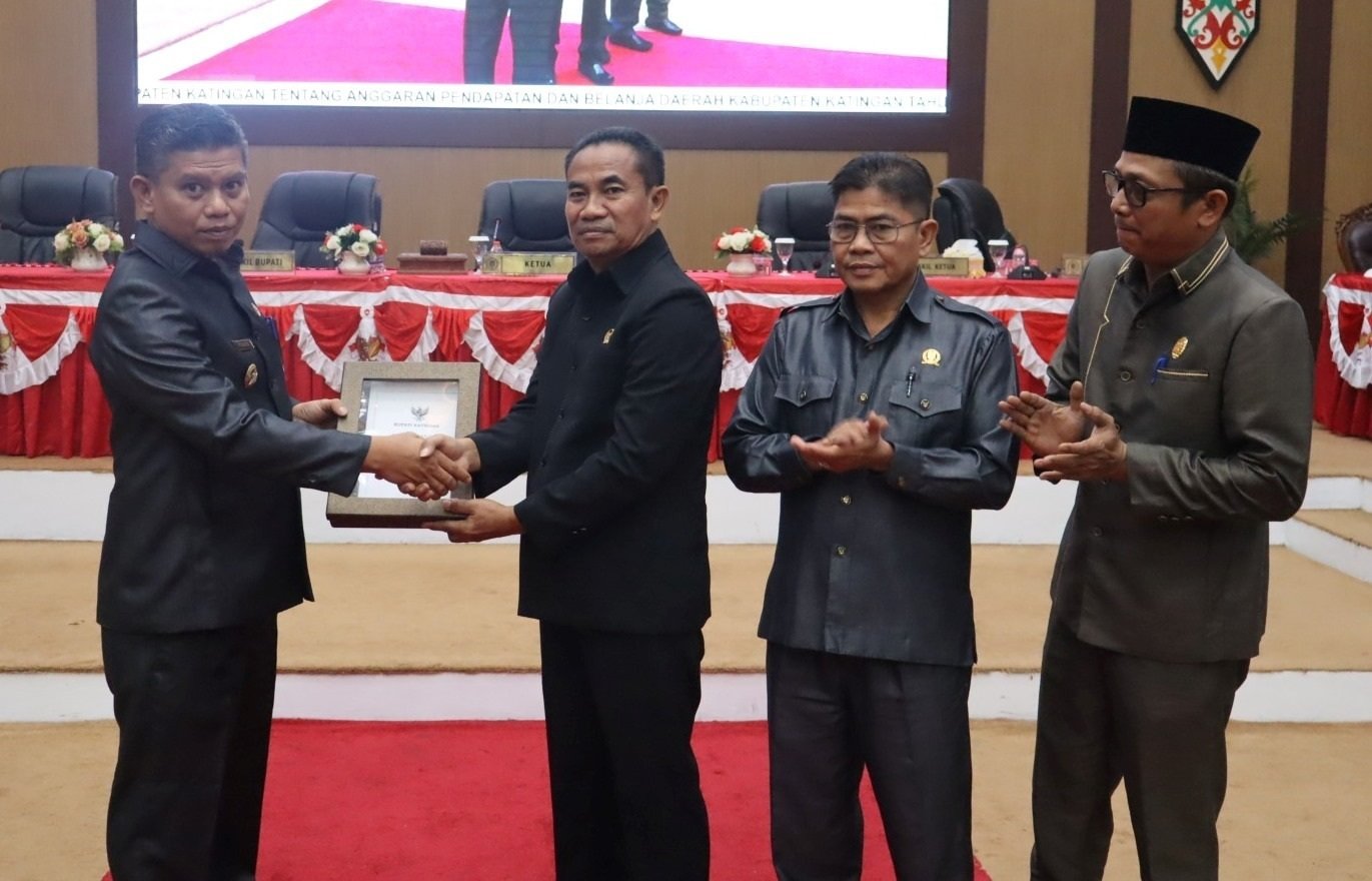 Pemkab Katingan Sampaikan Nota Keuangan RAPBD 2027