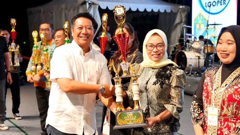 Dekranasda Barito Utara Raih Juara II Stan Terbaik BATARA Expo 2026