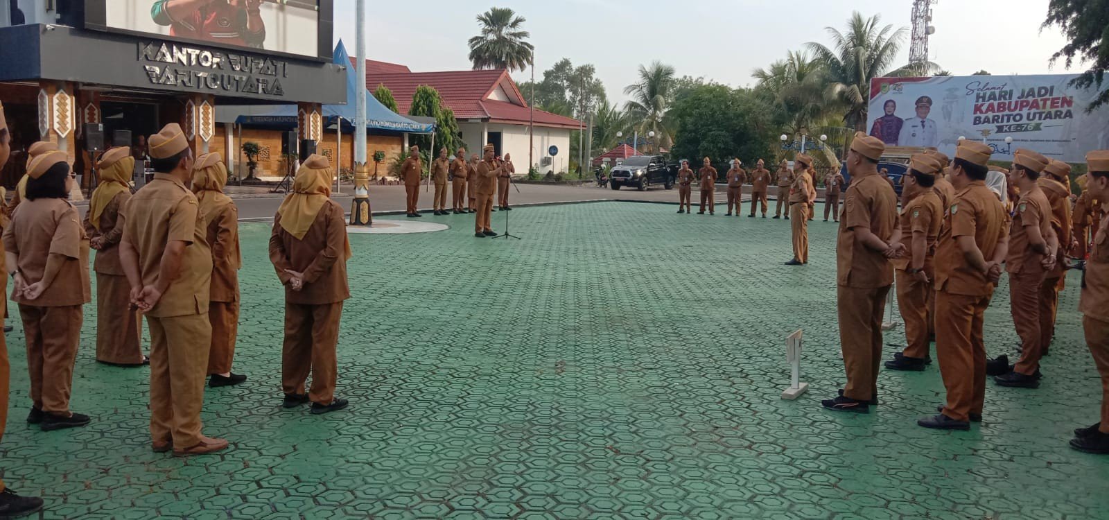 Bupati Shalahuddin Pimpin Apel Senin, Tekankan Disiplin Kerja dan Percepatan Serapan Anggaran